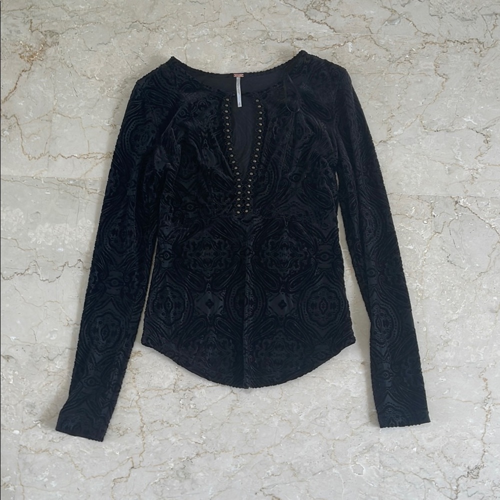 Elegant Black Velvet Women's Top